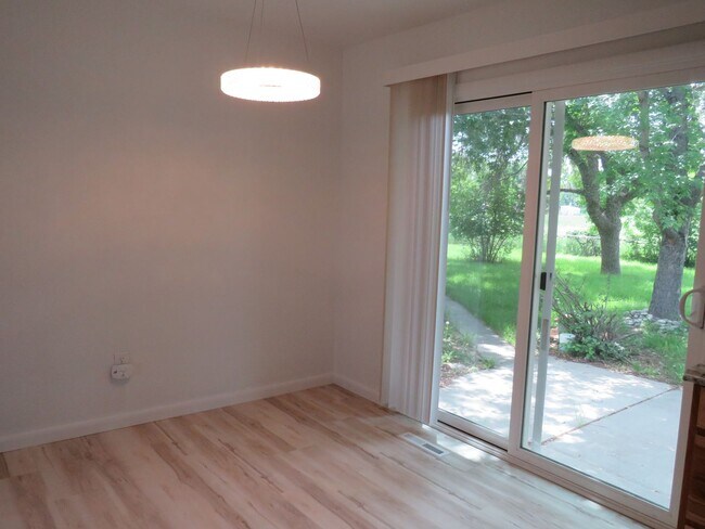 Foto del edificio - NEW, NEW, NEW!  4 Bedroom House in Billings Heights!