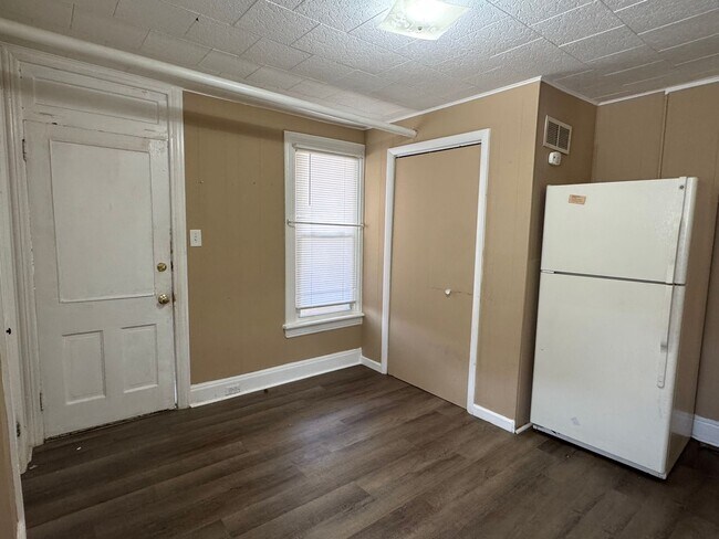 Foto del edificio - 209 Reno Ave