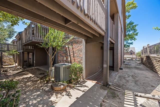 Foto del edificio - 1533 Signal Ridge Pl