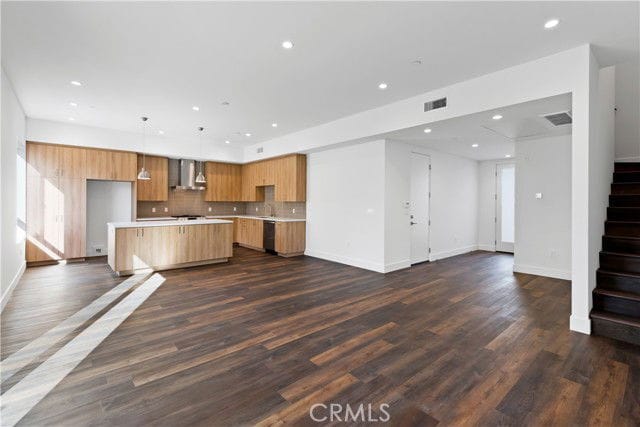 Foto del edificio - 12300 Oxnard St