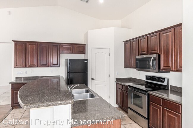 Building Photo - 4 br, 2.5 bath House - 25667 W. Ripple Rd.
