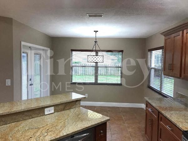 Foto del edificio - 6215 61st Street East