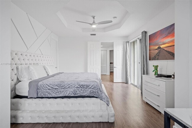 Foto del edificio - 13398 SW 28th St