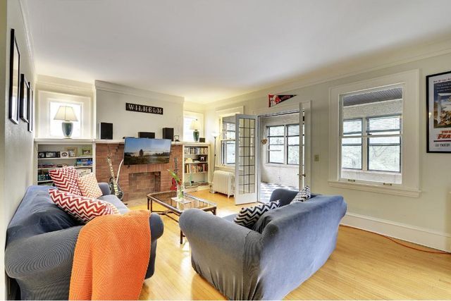 Foto del edificio - 2524 Dupont Ave S