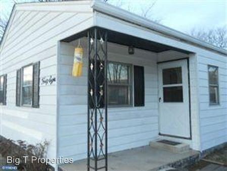 Primary Photo - 48 Robinson Dr