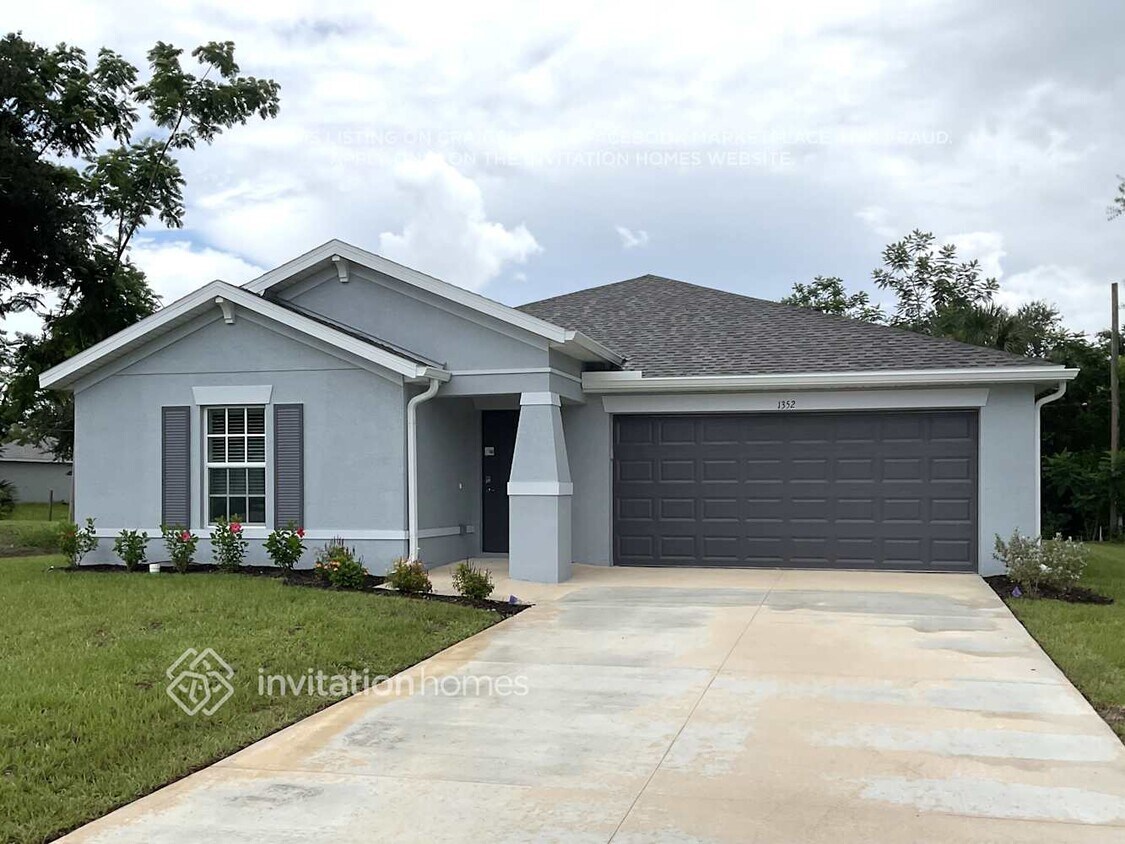 Foto principal - 1352 Abscott St