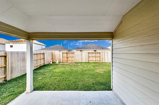 Building Photo - 7619 Jasmine Chase Dr