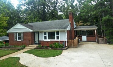 Building Photo - 3428 Landon St