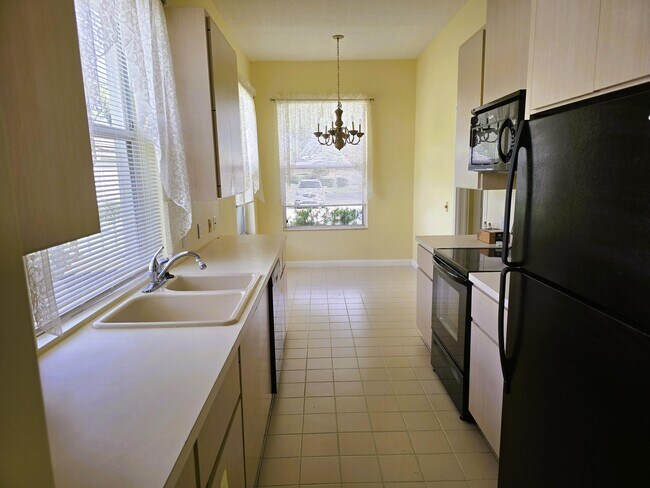 Foto del edificio - 5131 SE Sweetbrier Terrace