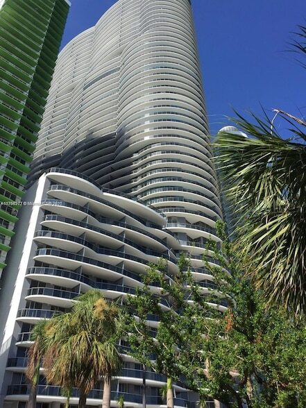 Foto del edificio - 1750 N Bayshore Dr