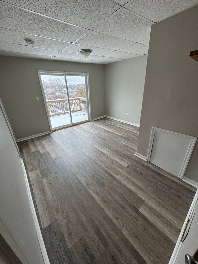 Photo - 2840 Josephine St Apartment