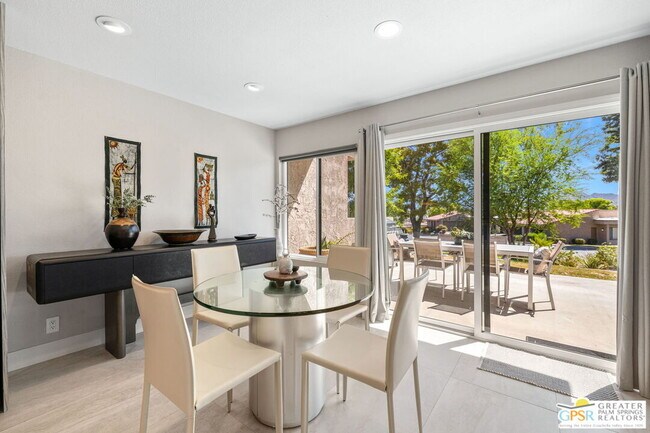 Foto del edificio - 48726 Sageflower Ln