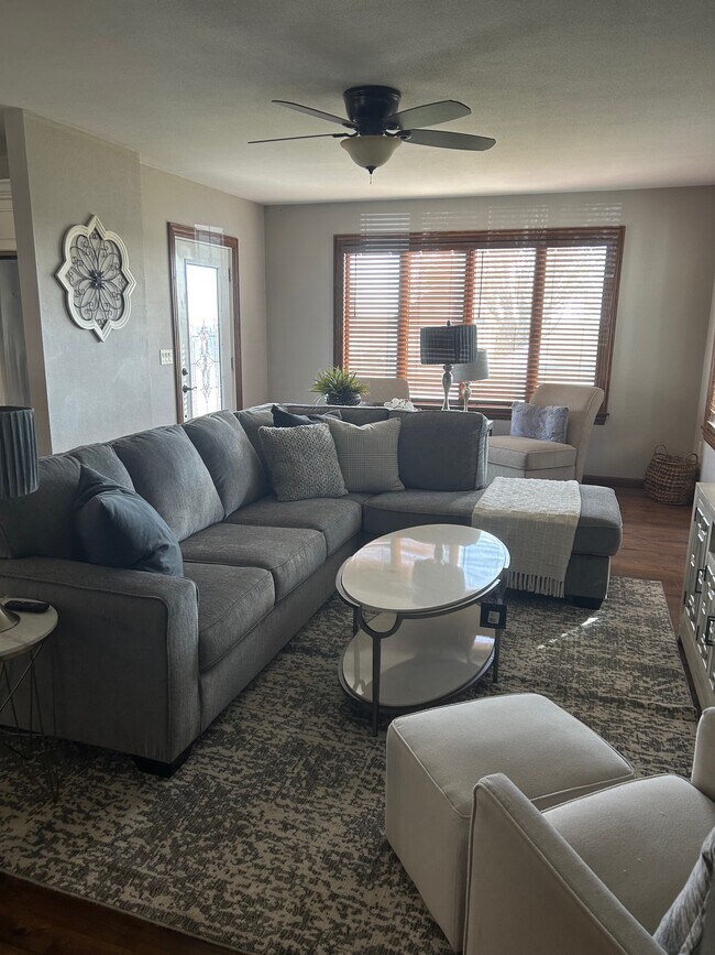 Foto del edificio - 3746 County Road HHH