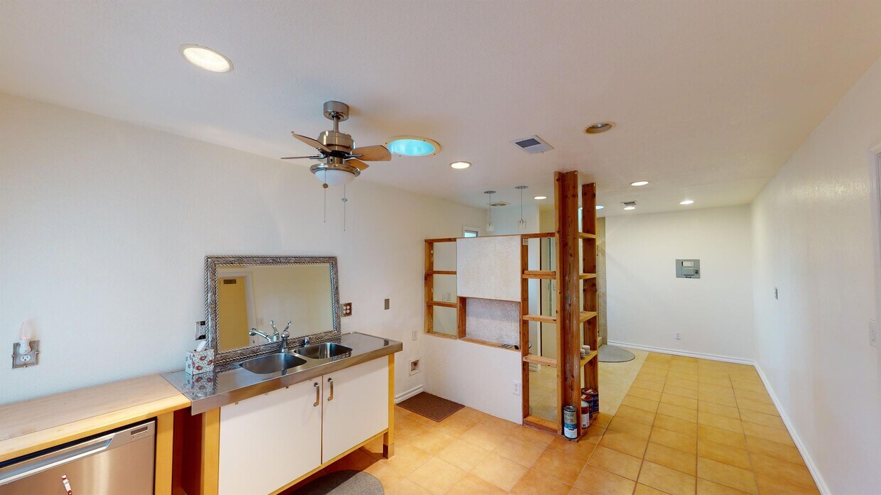 Foto principal - 802 N Juniper St