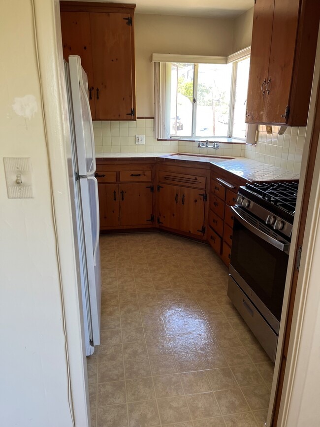 Foto del edificio - 4310 Finley Ave