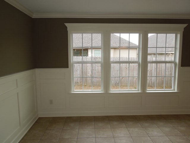 Building Photo - Charming 3-Bedroom Home with Modern Amenit...