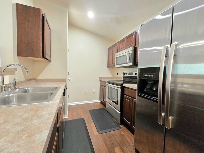 Foto del edificio - 5640 Irish Way