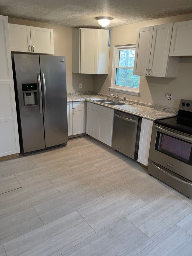 Cocina - 2603 Old Hickory Rd