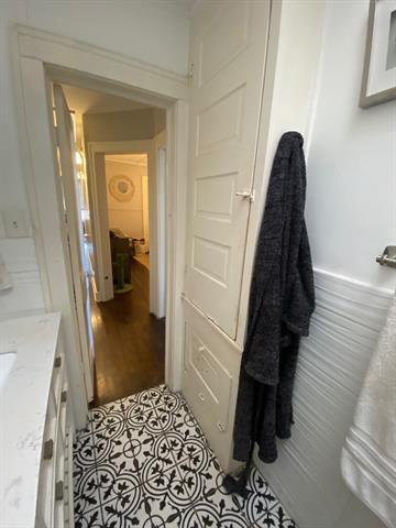 Foto del edificio - 2112 McMillan Ave