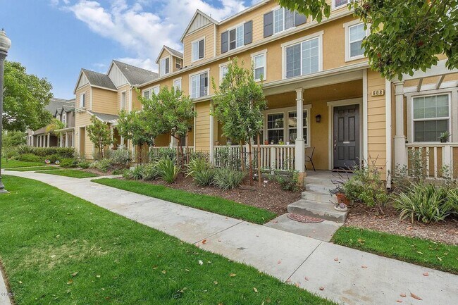 Foto del edificio - 608 Flathead River St