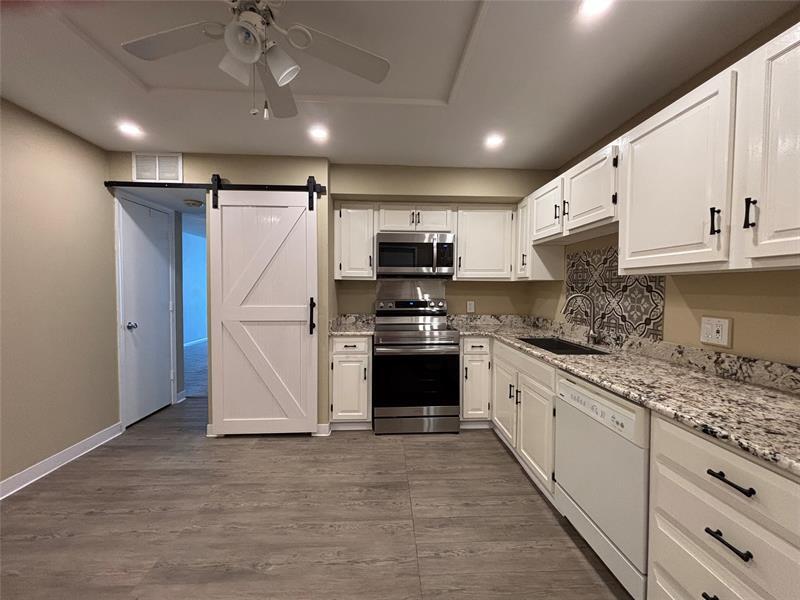 Foto principal - 1370 S Ocean Blvd