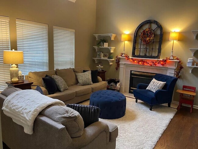 Foto del edificio - 300 Founders Pointe Blvd