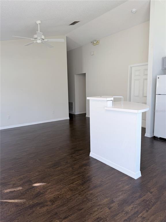 Foto del edificio - 2419 St Augustine Blvd