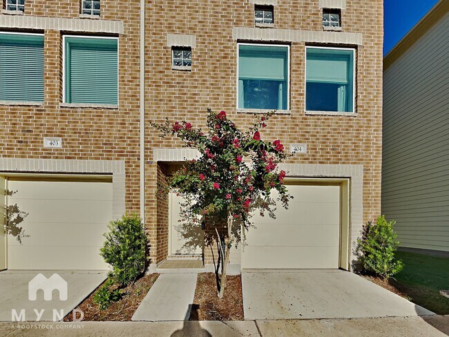 Foto del edificio - 8705 Bryam St