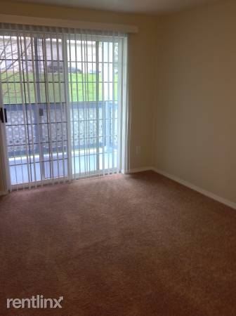 Foto del edificio - 13739 Linden Ave N