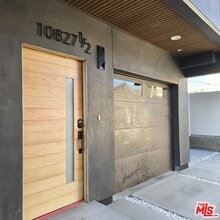 Building Photo - 10827 1/2 Peach Grove St