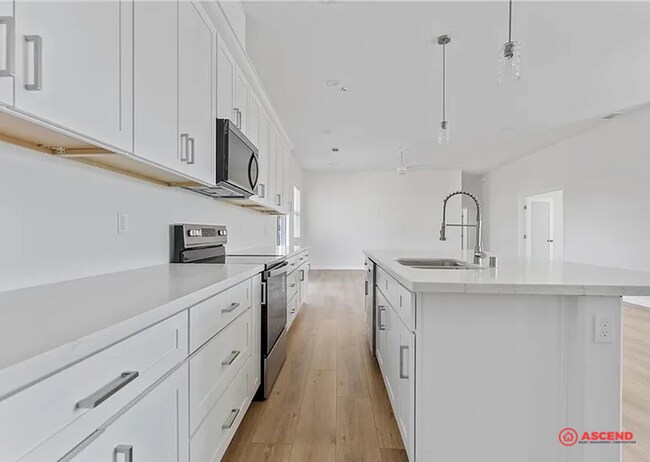 Foto del edificio - Brand New Home In Tehachapi!