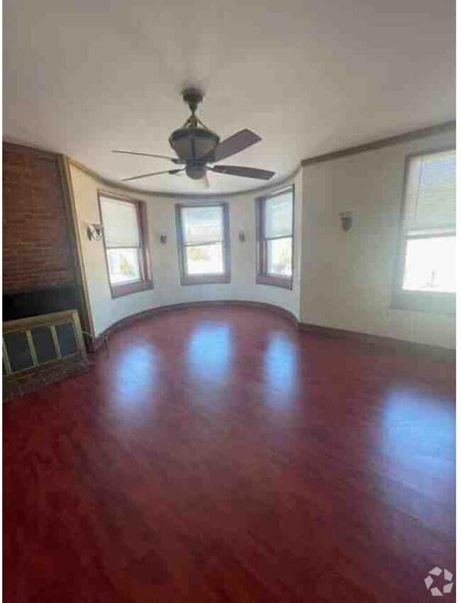 Picture of Mondawmin Apartments for Rent with High Ceilings - Baltimore, MD ...
