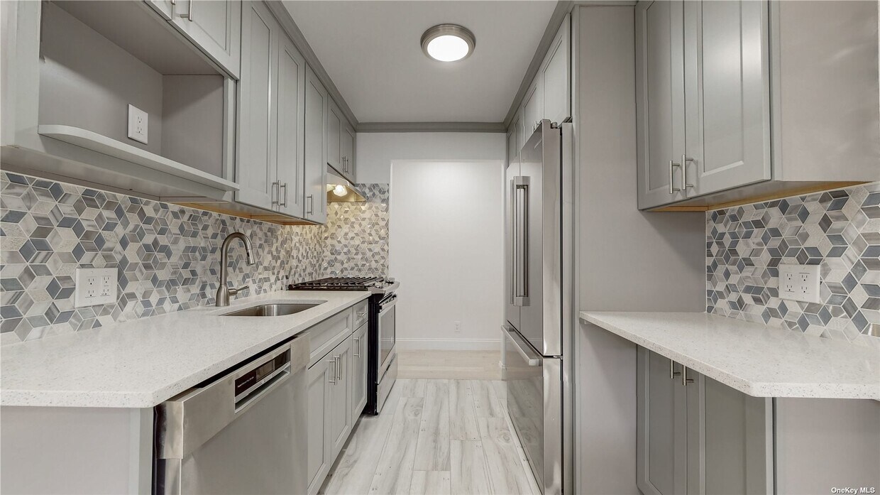 Foto principal - 1186 E 56th St
