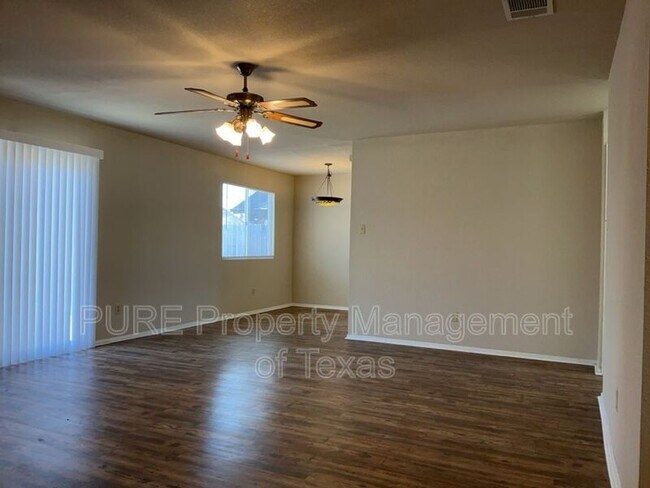 Foto del edificio - 1906 Bradmore Dr