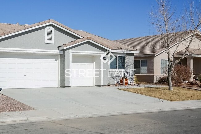 Foto del edificio - REDUCED! - Now offering $250 off first ful...