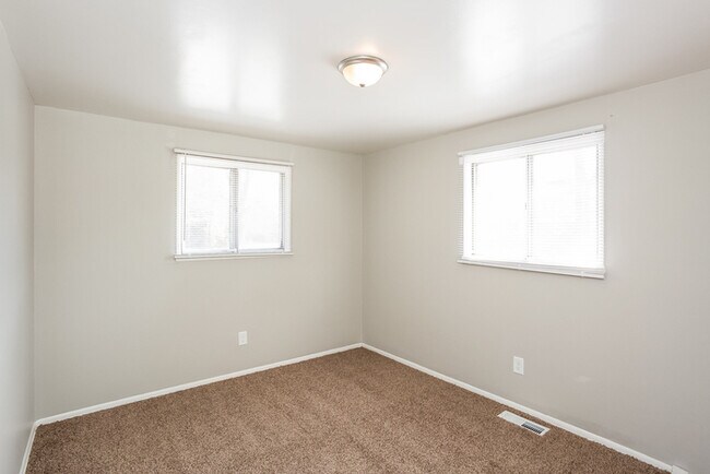 Building Photo - 12029 Meadow Lane