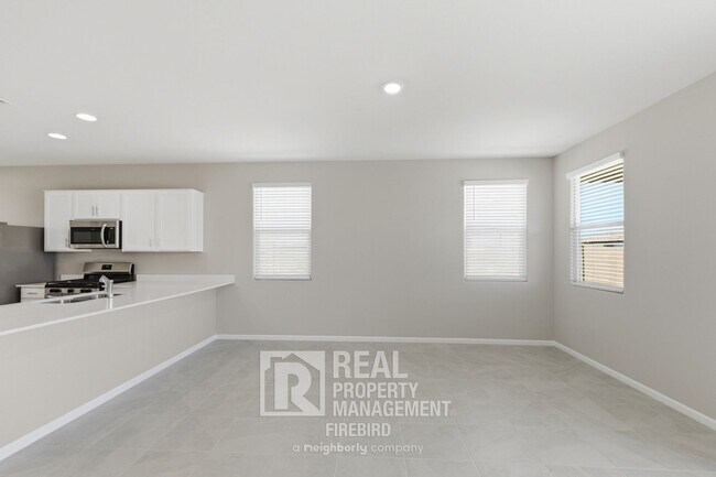 Foto del edificio - 24937 N 167th Dr