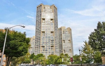 Building Photo - 7002 JFK Blvd E
