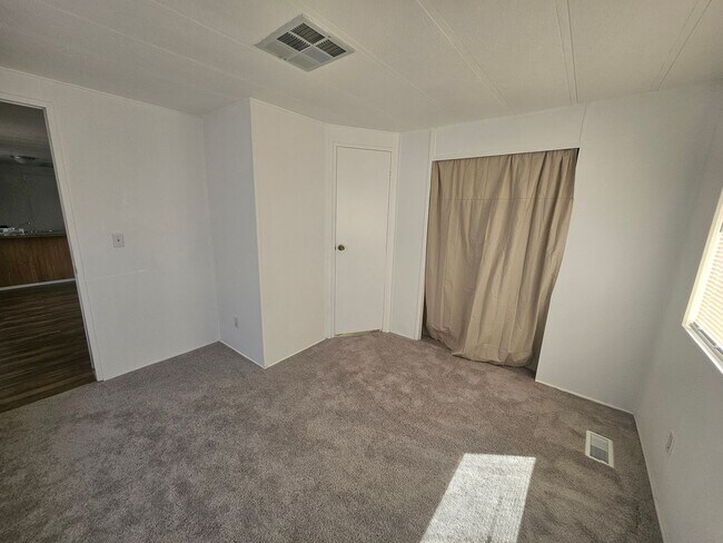 Foto del edificio - 2 Bedroom Manufactured Home Located In Bul...