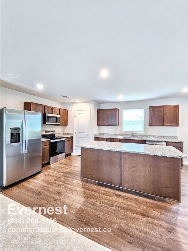 Building Photo - 4469 Captain Falls Dr