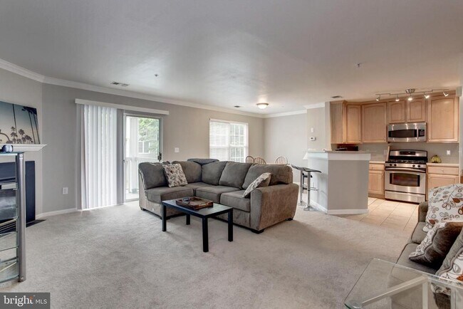 Foto del edificio - 12852 Fair Briar Ln