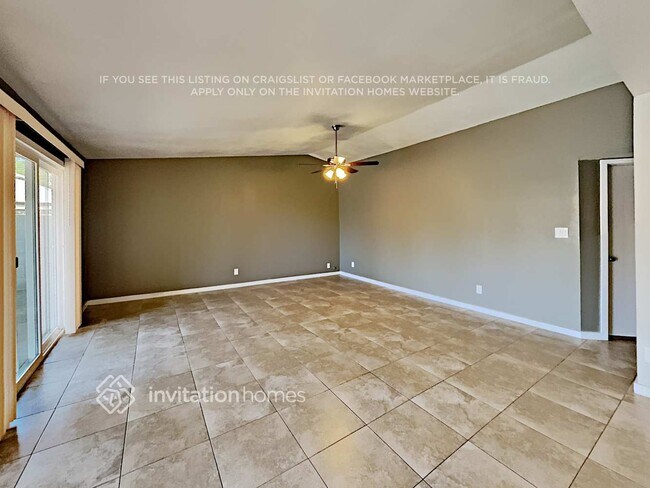 Building Photo - 3502 E Blanche Dr