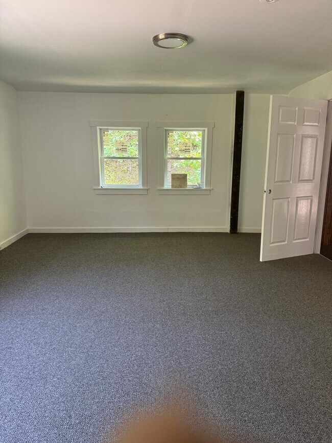 51 US Route 4, Enfield, NH 03748 House Rental in Enfield, NH