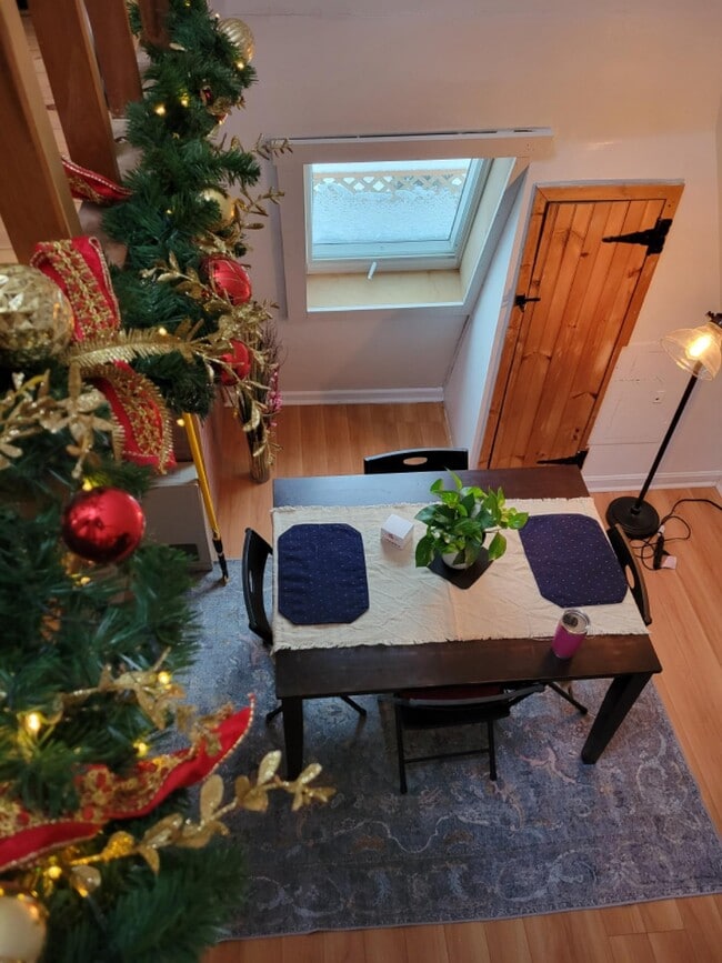 living area - 1715 Quechee West Hartford Rd