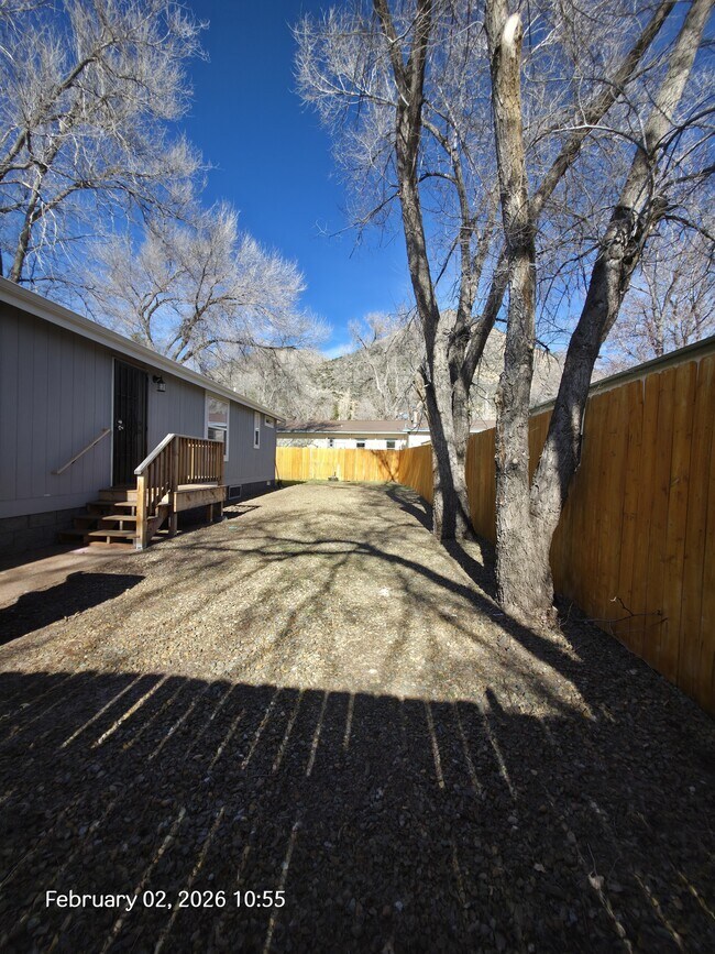 Foto del edificio - 3950 E Philip Ave