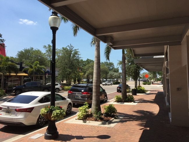 Tamiami Tr. View - The Jewel
