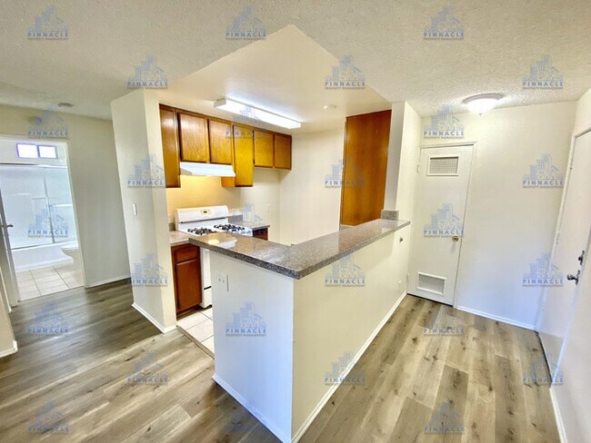 Building Photo - 1101 E South St