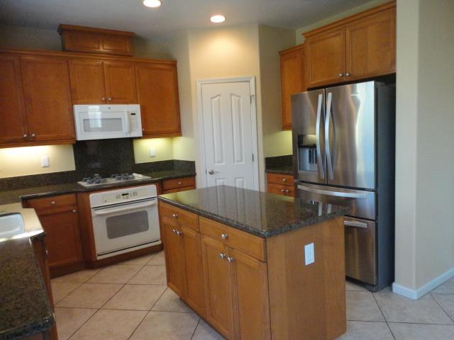 Building Photo - 6060 Dalton Way