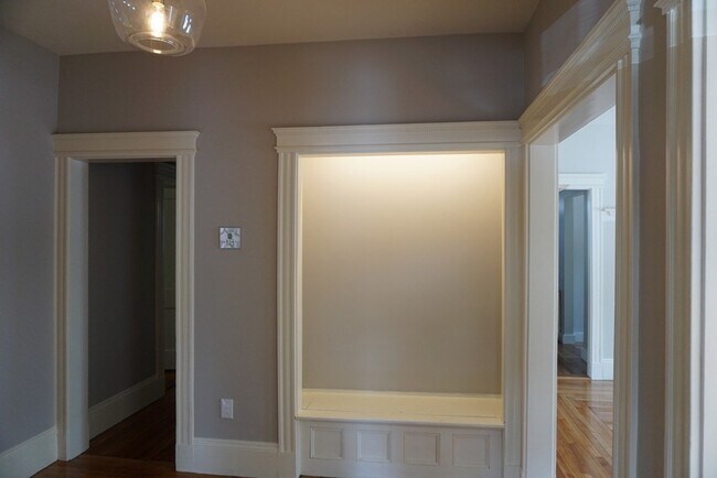 Foto del edificio - 42 Mt Pleasant Ave