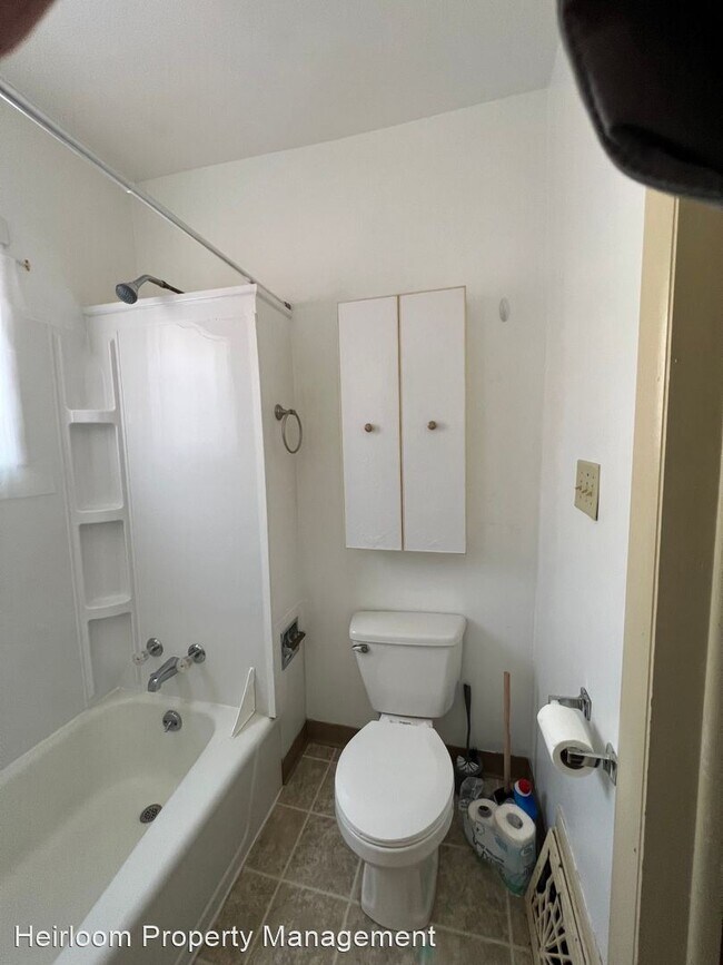 Foto del edificio - 3 br, 1 bath House - 1306 Baxter Ave